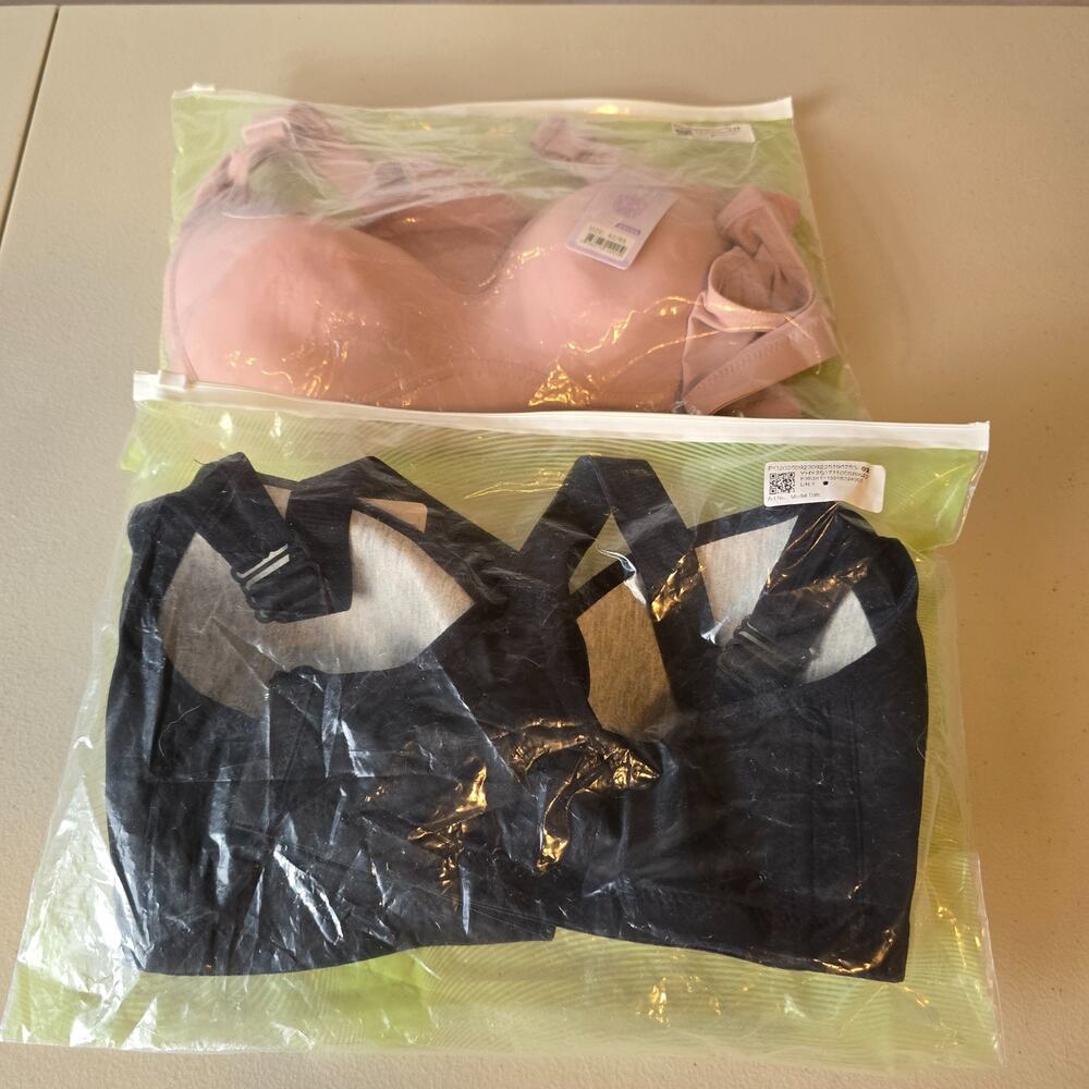 Daisiying Wireless Padded Bra Women's 42 / 2 Pack Black & Pink NWT